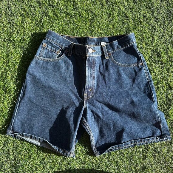 Vintage Levis 550 Jeans Shorts Size 32 JR 11 Relaxed Fit Denim Mid-Rise USA Made - Picture 1 of 13
